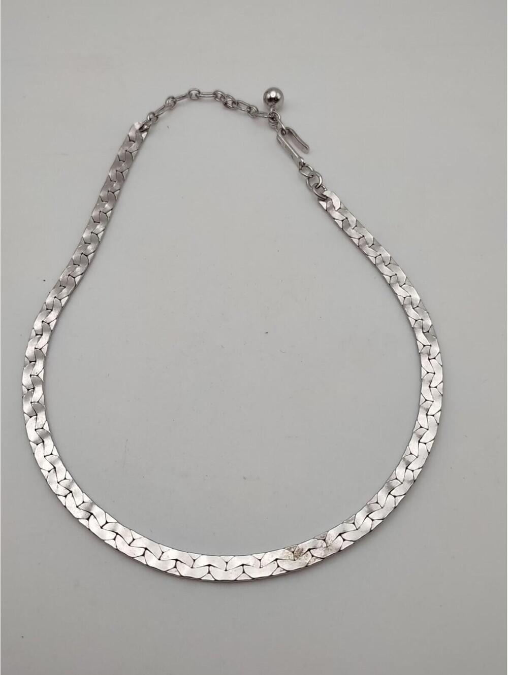 Vintage Trifari Herringbone Choker 14.5" Trifanium